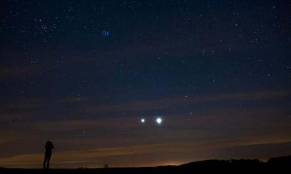 La unión entre ambos planetas será este viernes. Foto://oaxaca.com