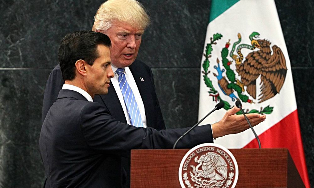 Encuentro entre el presidente de México, Enrique Peña Nieto, y el entonces candidato a la presidencia de Estados Unidos, Donald Trump, el pasado agosto. Foto://EFE 