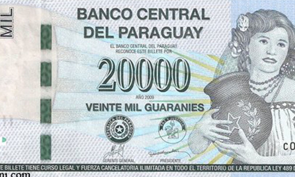 La Policía informó que aparecieron cuatro billetes falsos de G. 20.000. Foto: Portal Guaraní. 