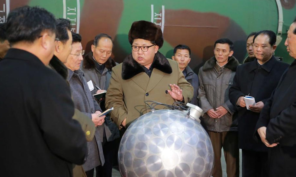 Una fotografía de archivo cedida por la agencia KCNA muestra al líder de Corea del Norte Kim Jong-Un. //lavanguardia.com