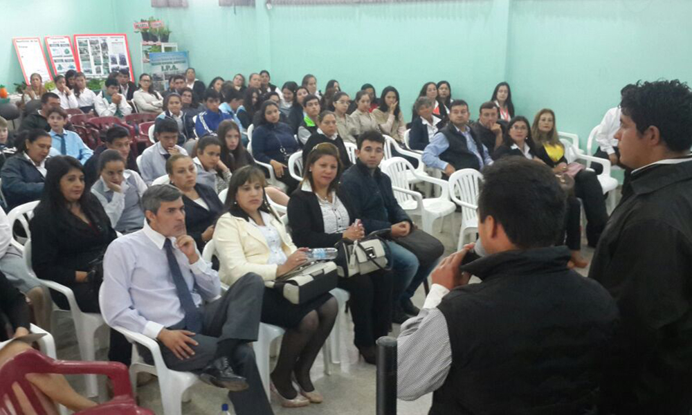 La jornada de capacitación y re-identificación del programa de Iniciación Profesional Agropecuaria (IPA) se realizó este martes en el salón de actos de la Gobernación del Caaguazú. //OviedoPress