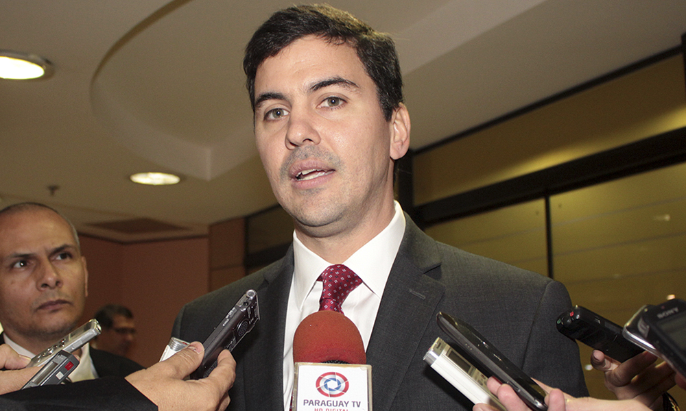 El ministro de Hacienda, Santiago Peña. Foto://www.ip.gov.py